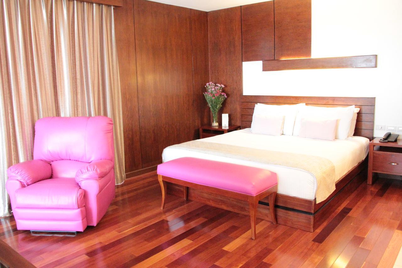 Skinetics Wellness Center Boutique Hotel Iloilo City Dış mekan fotoğraf